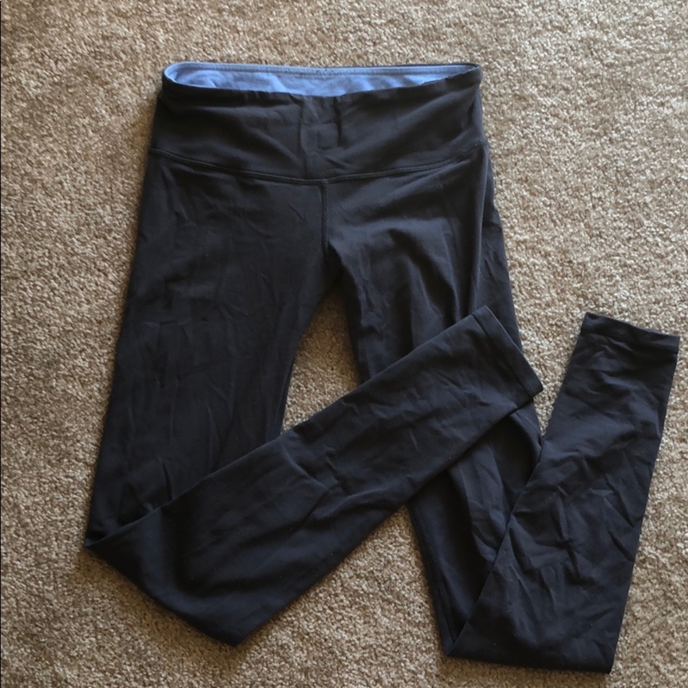 Lulu lemon yoga pants
